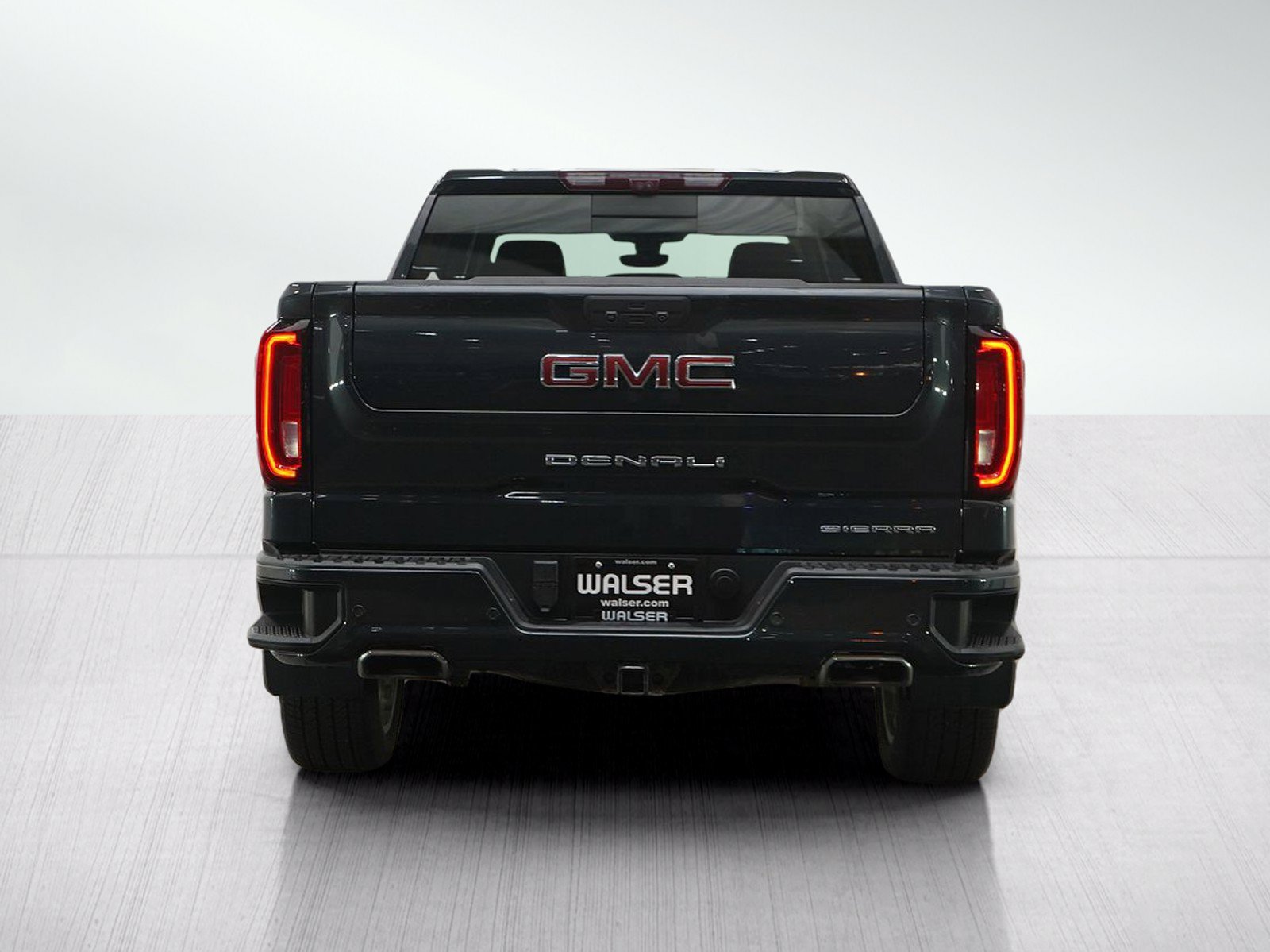 Used 2022 GMC Sierra 1500 Denali w/ Denali Reserve Package AWD/4WD image 4