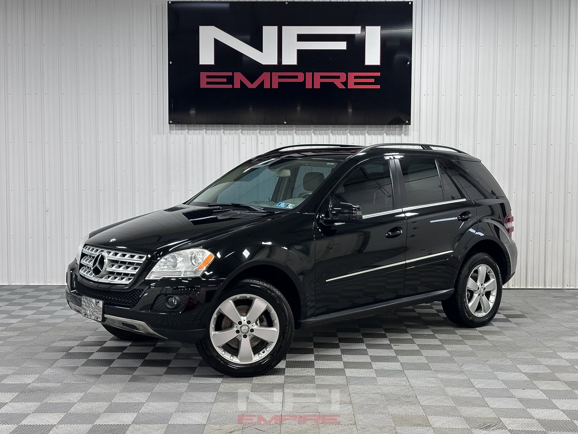 Used 2011 Mercedes-Benz ML 350 4MATIC image 1