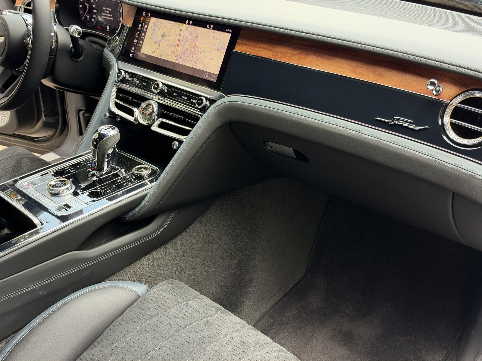 Certified 2023 Bentley Flying Spur W12 AWD/4WD image 2