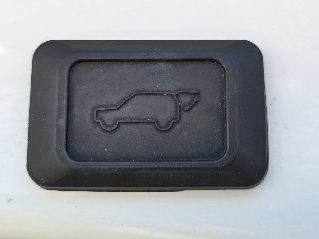 Used 2019 Toyota RAV4 XLE Premium w/ Advanced Technology Package image 31