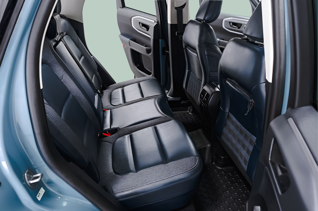 Used 2023 Ford Bronco Sport Outer Banks AWD/4WD image 36