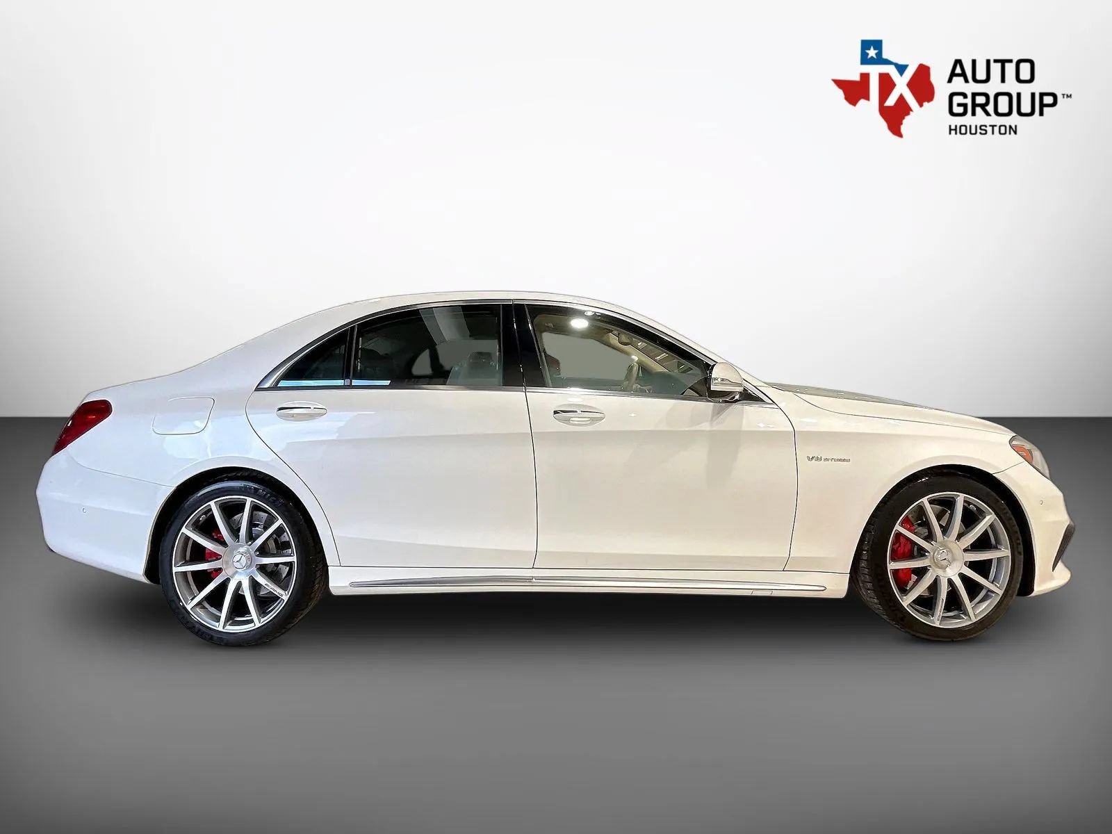 Used 2015 Mercedes-Benz S 63 AMG 4MATIC Sedan image 9