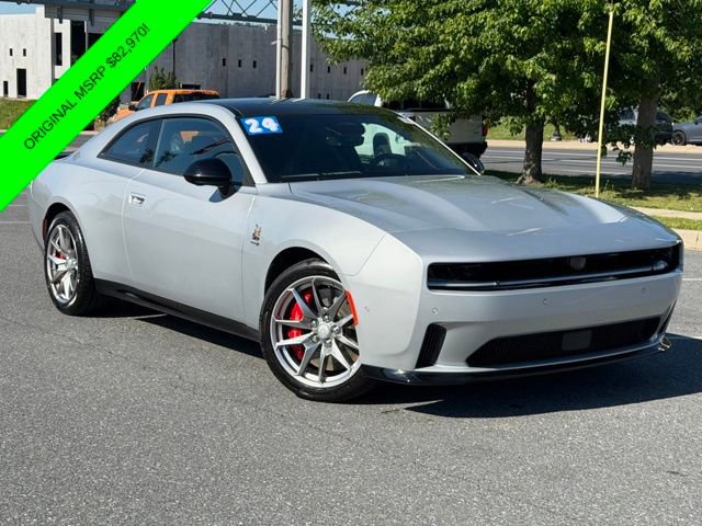 Used 2024 Dodge Charger Daytona Scat Pack w/ Plus Group AWD/4WD image 1