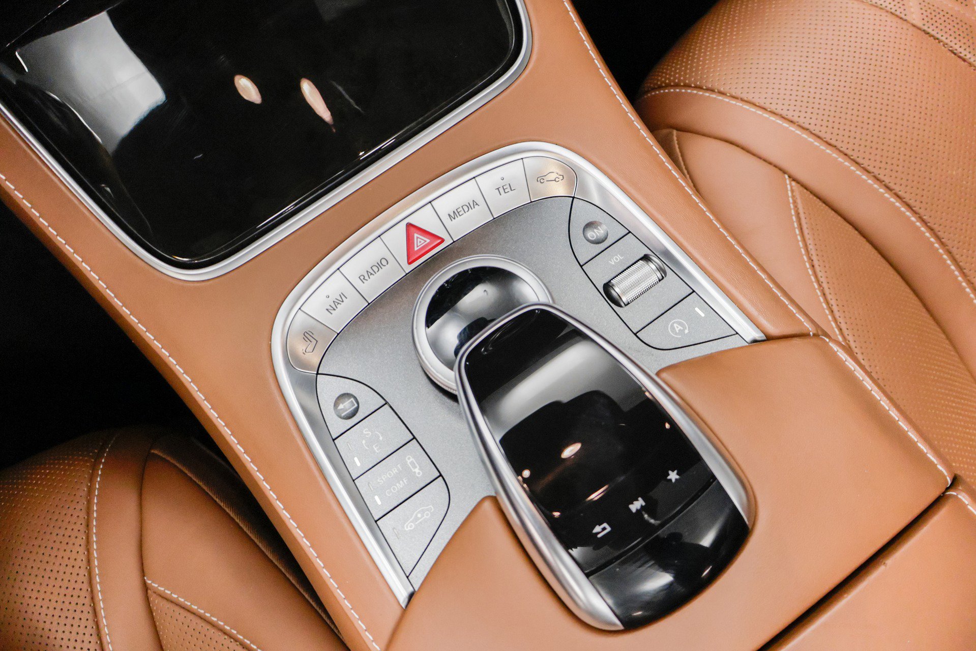 Used 2017 Mercedes-Benz S 550 Cabriolet w/ Sport Package image 33