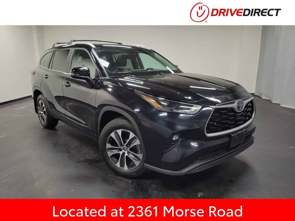 Used 2023 Toyota Highlander XLE
