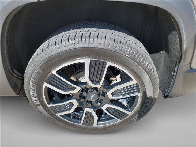 Used 2021 GMC Acadia SLT w/ Elevation Edition FWD image 12