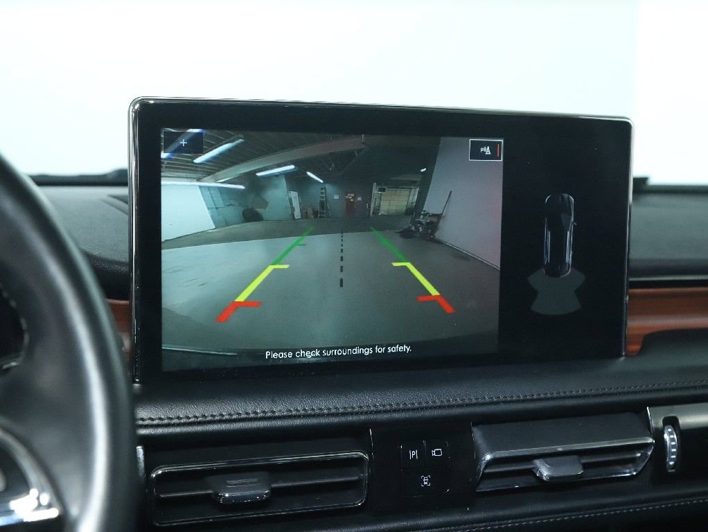 Certified 2023 Lincoln Nautilus Reserve w/ Luxury Package AWD/4WD image 31