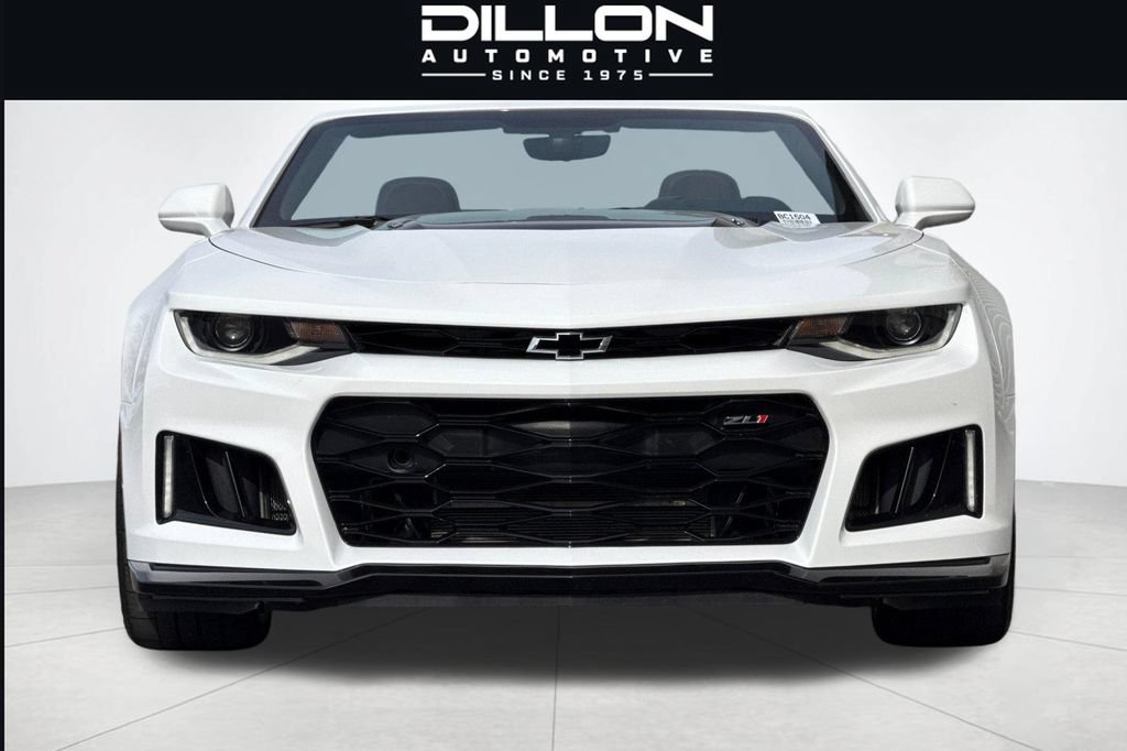 Used 2022 Chevrolet Camaro ZL1 RWD image 9