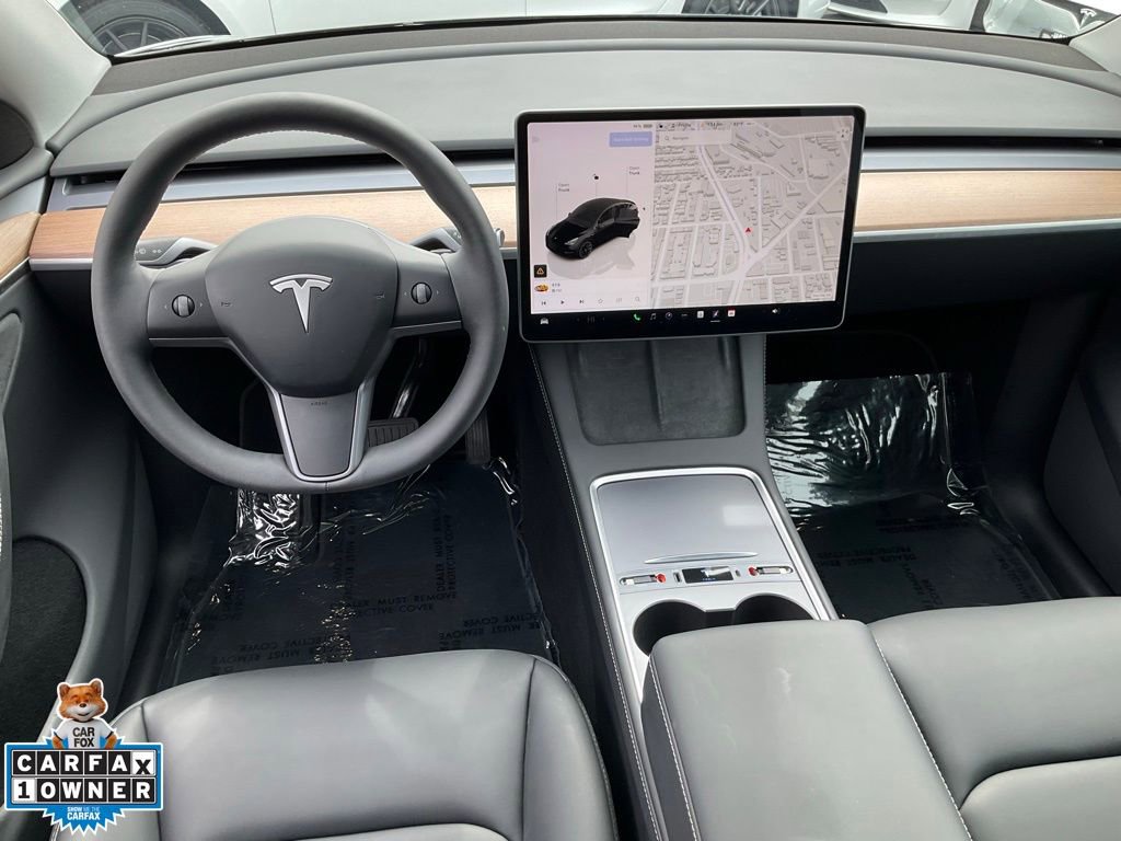 Used 2024 Tesla Model Y Long Range image 36