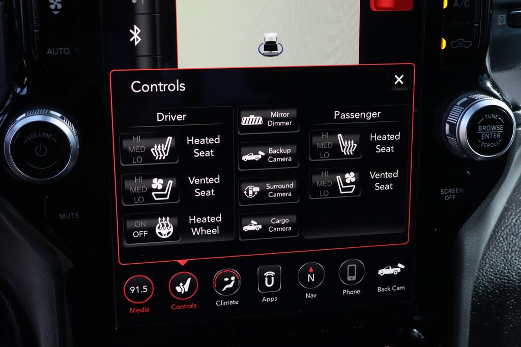 Used 2020 RAM 2500 Laramie w/ Night Edition AWD/4WD image 40