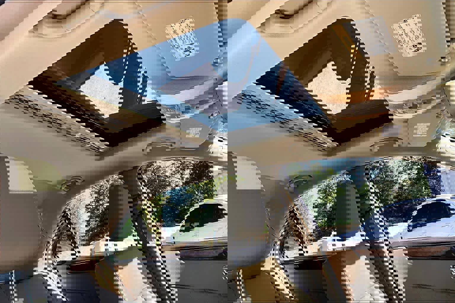 Used 2011 Mercedes-Benz E 350 Sedan image 12