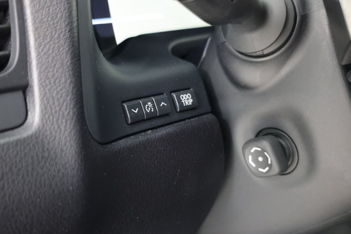 Used 2022 Lexus RX 450h F Sport w/ Cold Area Package (CT) AWD/4WD image 26