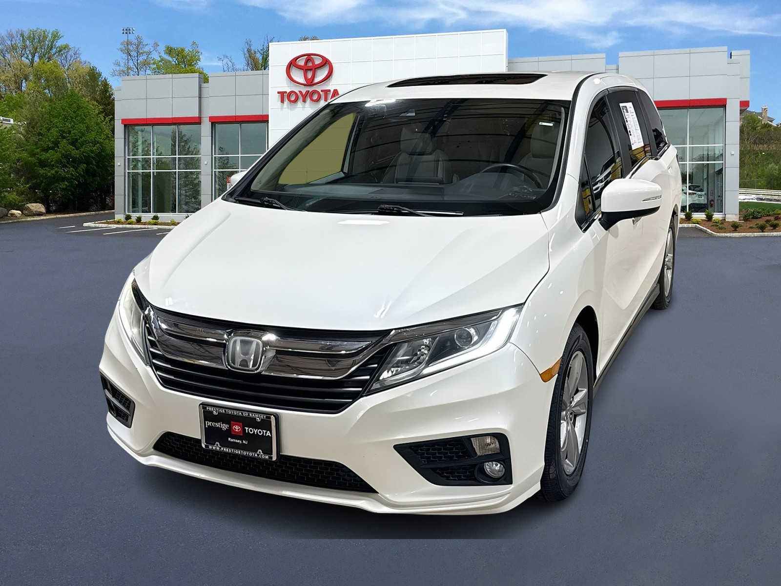 Used 2018 Honda Odyssey EX-L image 1