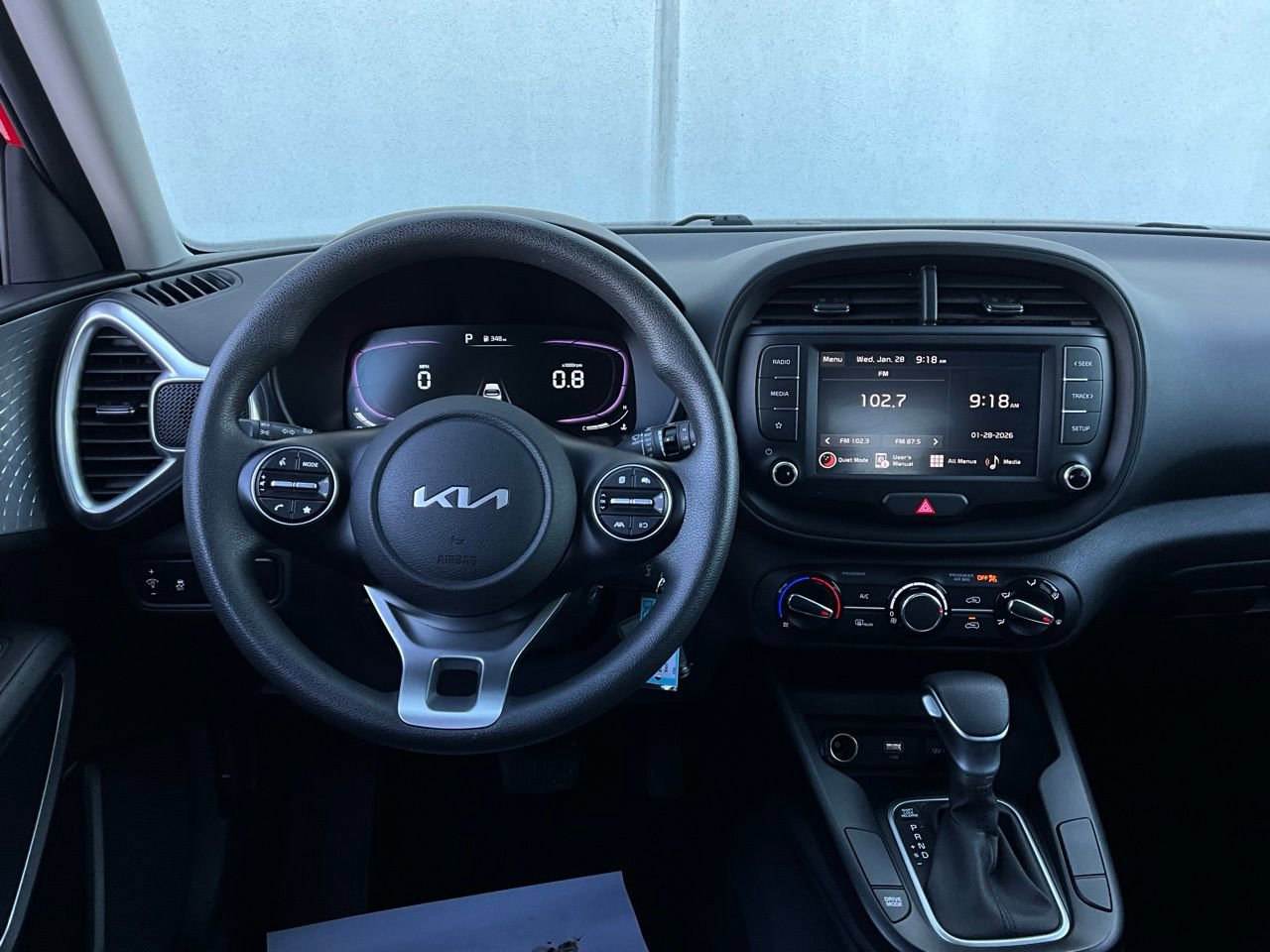 Used 2025 Kia Soul LX image 12