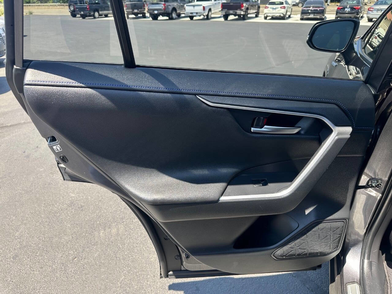 Used 2019 Toyota RAV4 XSE image 17