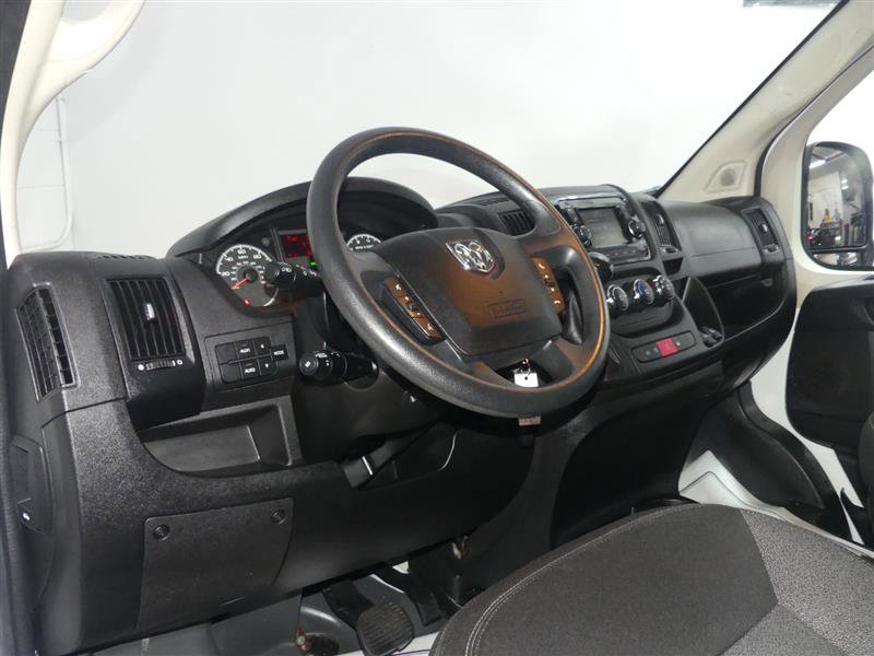 Used 2018 RAM ProMaster 2500 w/ Premium Appearance Group image 20