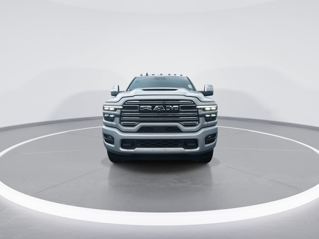 New 2026 RAM 2500 Laramie AWD/4WD image 3