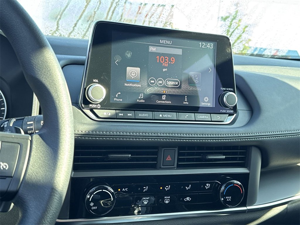 New 2026 Nissan Rogue S image 22