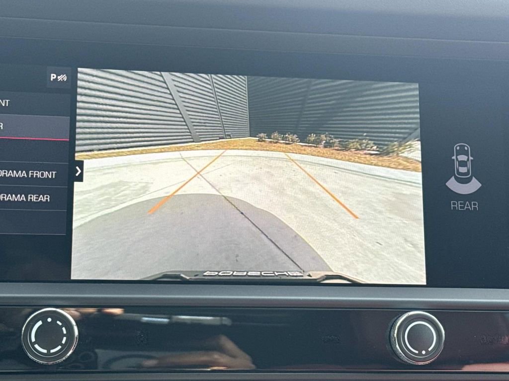 Certified 2025 Porsche Macan S image 28