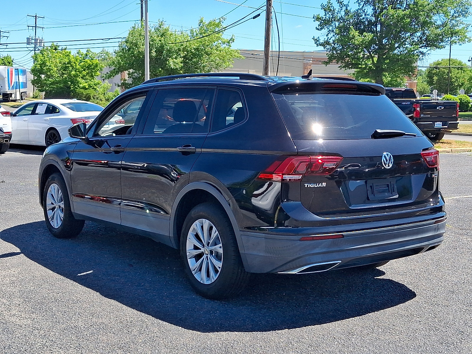 Used 2020 Volkswagen Tiguan S AWD/4WD image 5