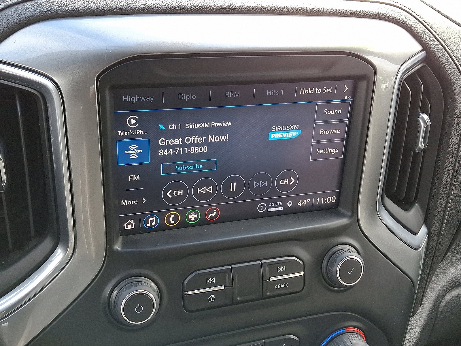 Used 2023 Chevrolet Silverado 2500 LTZ image 16