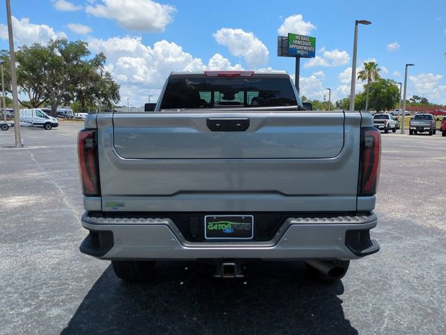 Used 2024 GMC Sierra 3500 AT4 w/ AT4 Premium Plus Package AWD/4WD image 6