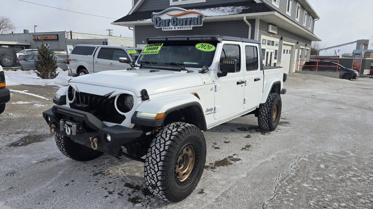 Used 2020 Jeep Gladiator Overland video 1