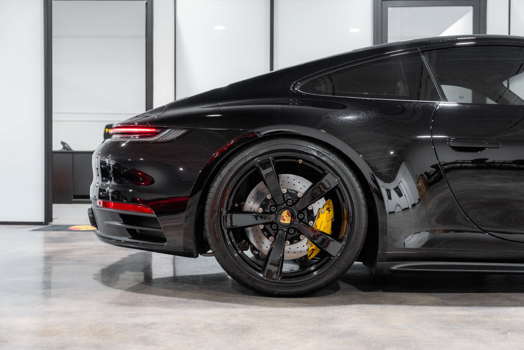 Used 2020 Porsche 911 Carrera S RWD image 36