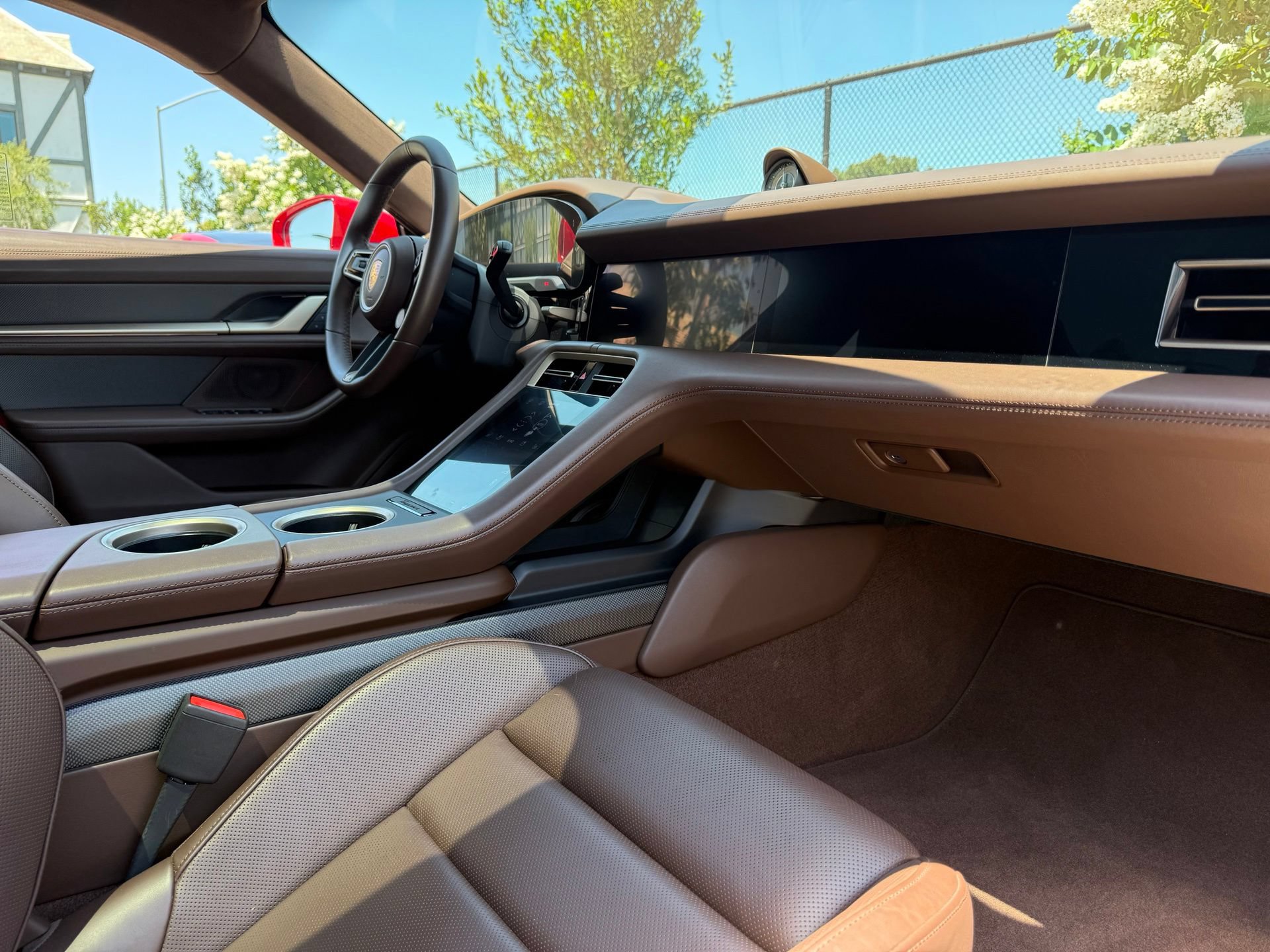 Certified 2022 Porsche Taycan Turbo S AWD/4WD image 24