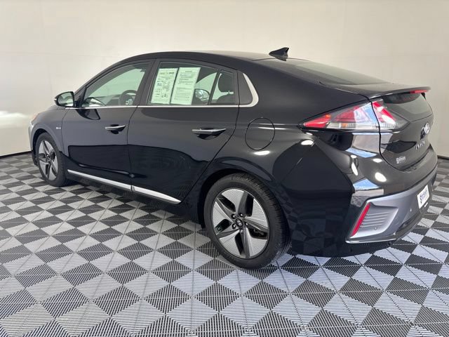Used 2020 Hyundai Ioniq Limited FWD image 33