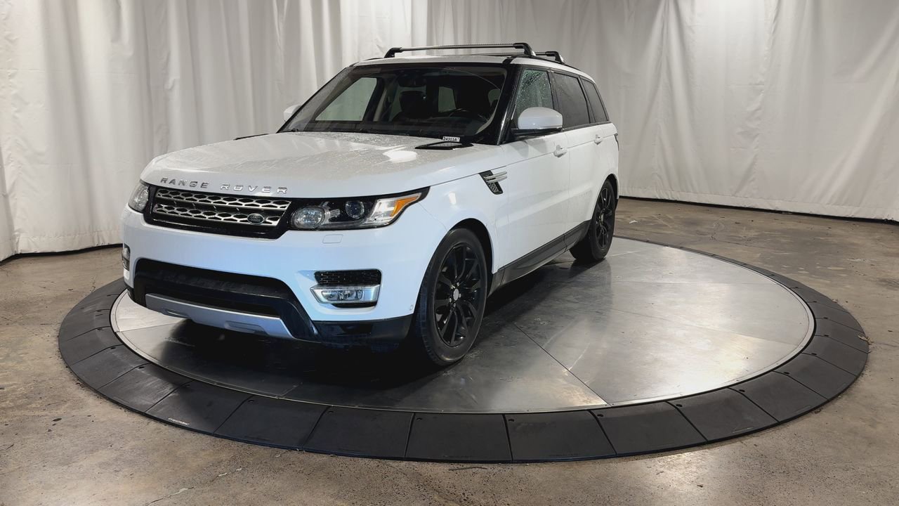 Used 2017 Land Rover Range Rover Sport HSE image 4