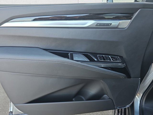 New 2026 Cadillac Escalade ESV Luxury w/ Touring Package image 29