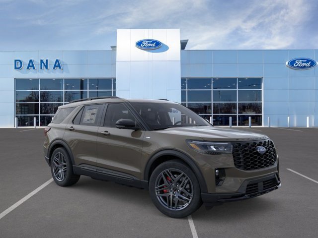 New 2026 Ford Explorer ST-Line w/ ST-Line Street Pack AWD/4WD image 7