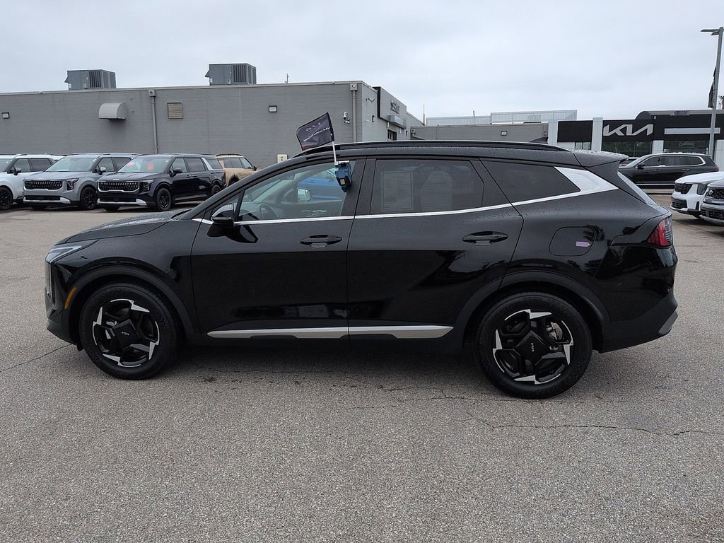 Used 2026 Kia Sportage EX w/ EX Panorama Roof Package FWD image 4