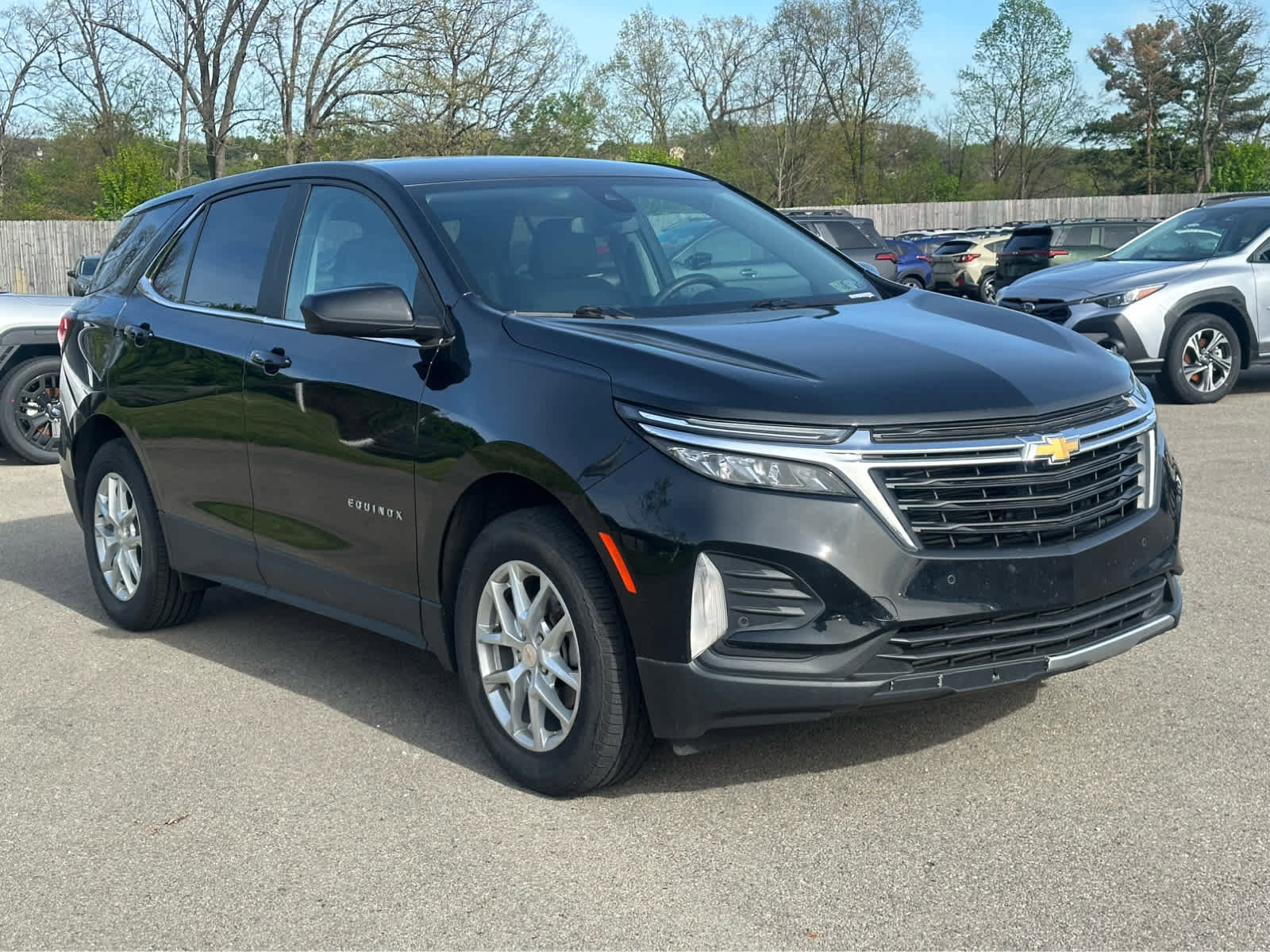 Used 2023 Chevrolet Equinox LT AWD/4WD image 3