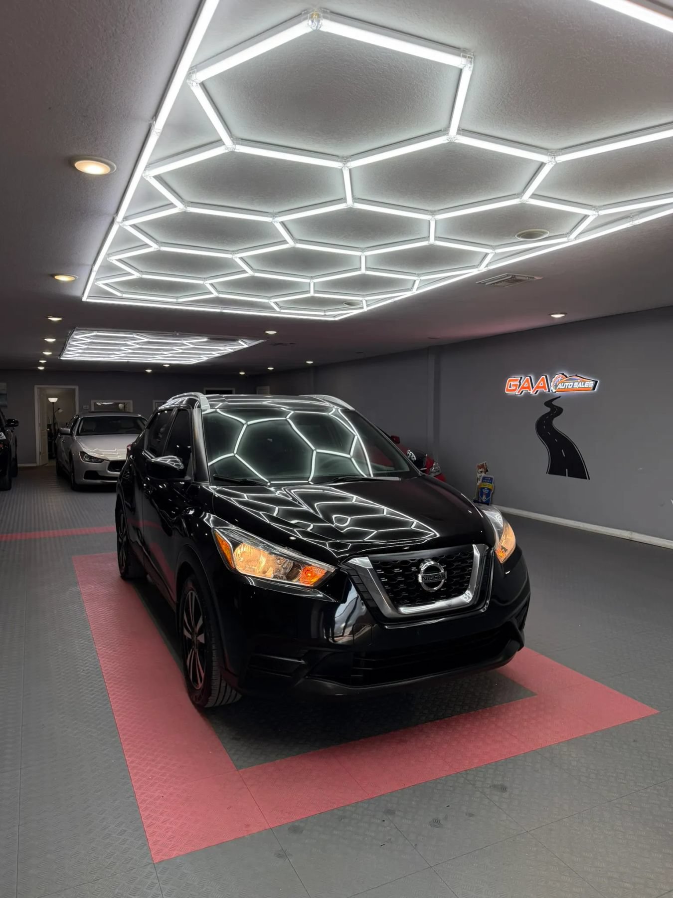 Used 2018 Nissan Kicks SV