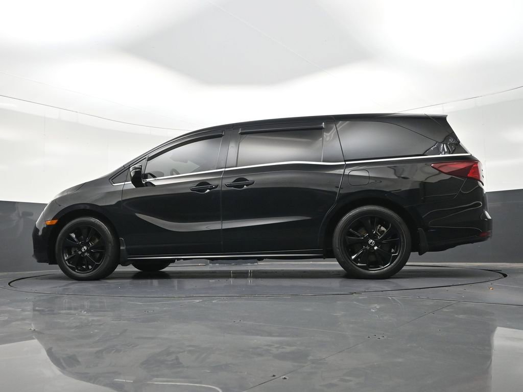 Used 2024 Honda Odyssey Sport image 25
