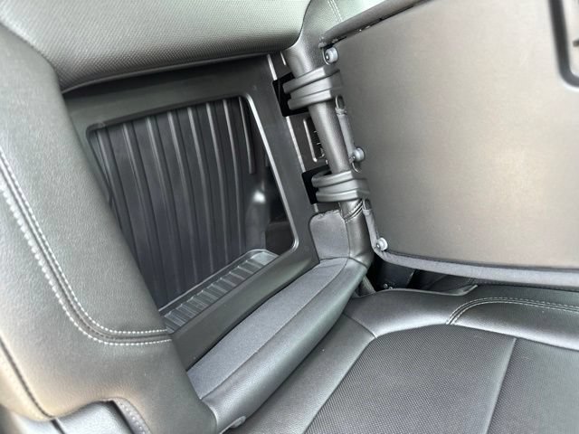 Used 2019 Chevrolet Silverado 1500 LTZ w/ LTZ Plus Package AWD/4WD image 18