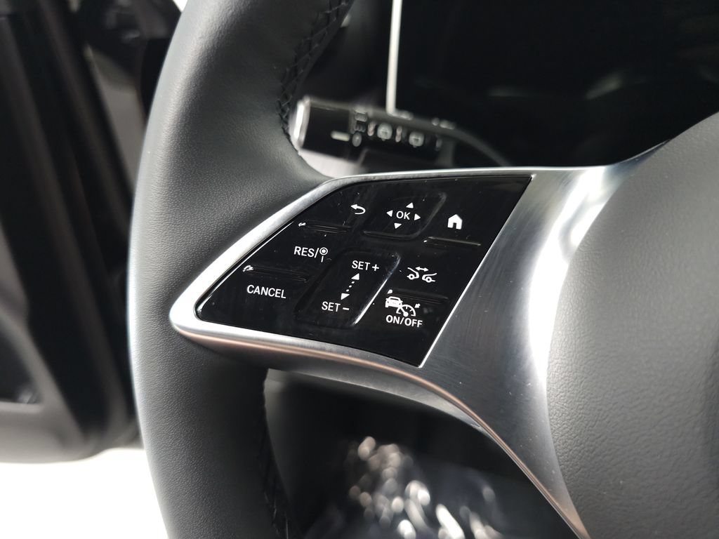 Certified 2026 Mercedes-Benz GLC 300 4MATIC image 11