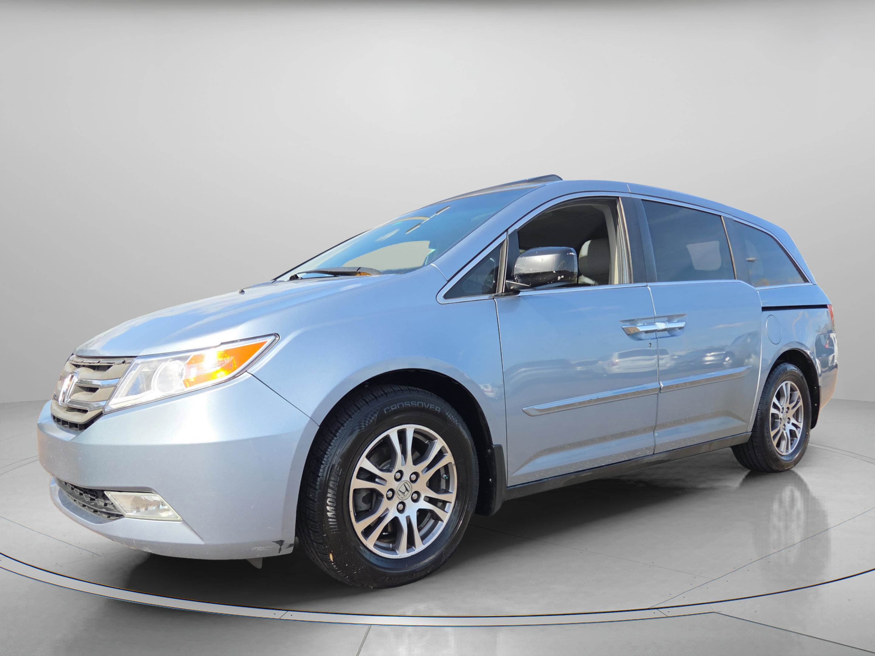 Used 2011 Honda Odyssey EX-L image 2