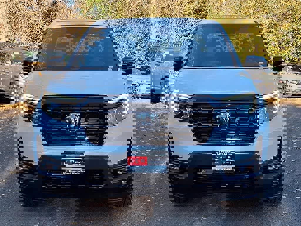 New 2026 Honda Ridgeline Black Edition image 2