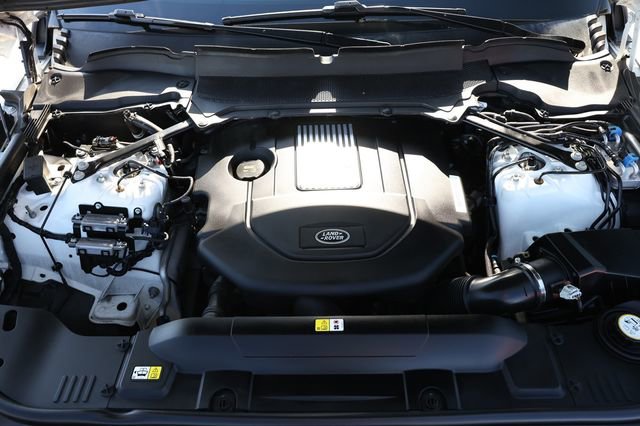 Used 2018 Land Rover Range Rover HSE image 23