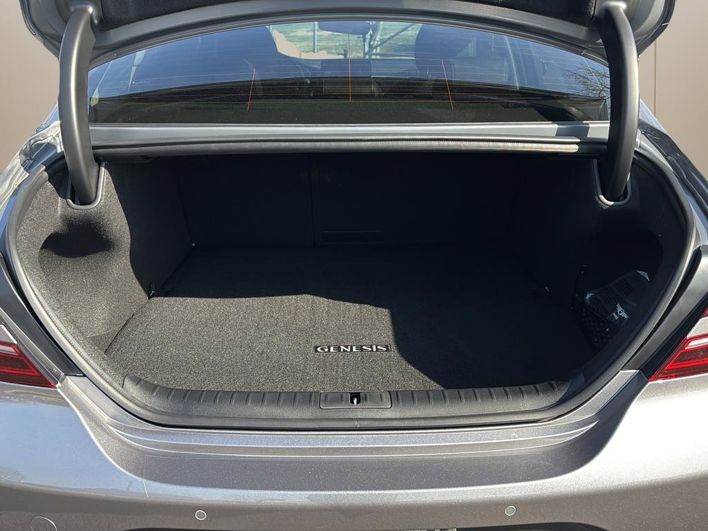 Used 2026 Genesis G70 2.5T Prestige image 14