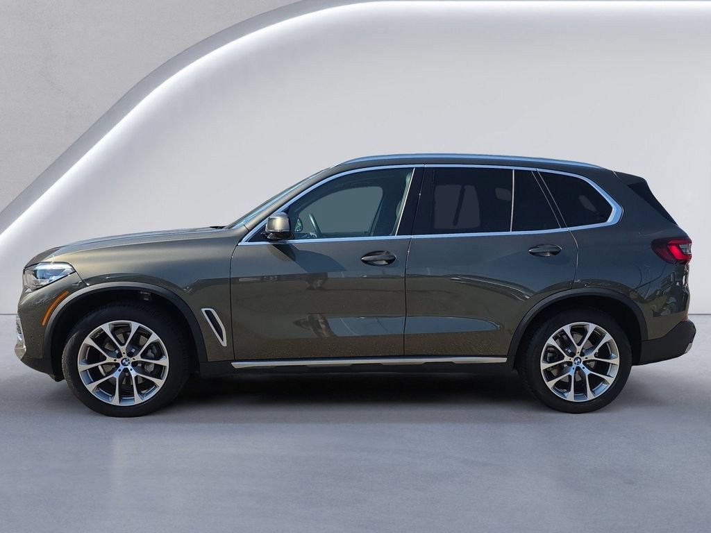 Used 2022 BMW X5 xDrive40i w/ Premium Package AWD/4WD image 6