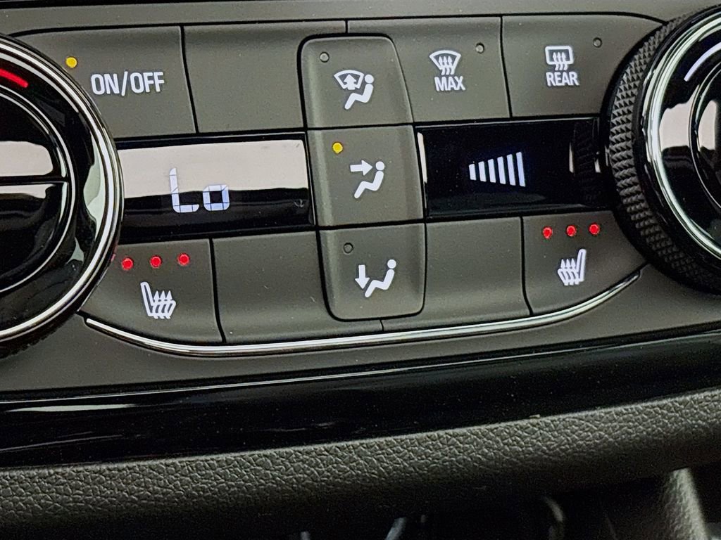 New 2026 Buick Envista Sport Touring w/ Convenience I Package FWD image 19