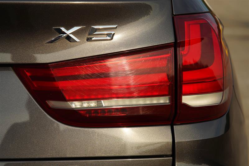 Used 2015 BMW X5 xDrive50i AWD/4WD image 40