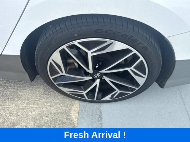 Used 2023 Hyundai Ioniq 6 SEL RWD image 20