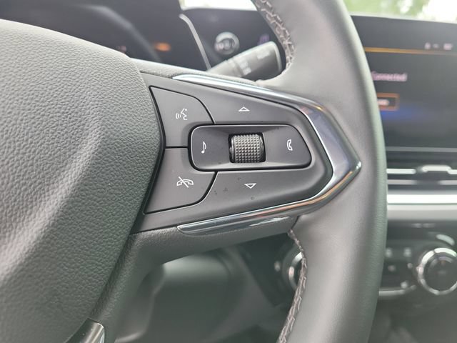 Used 2026 Chevrolet Trax ACTIV FWD image 22