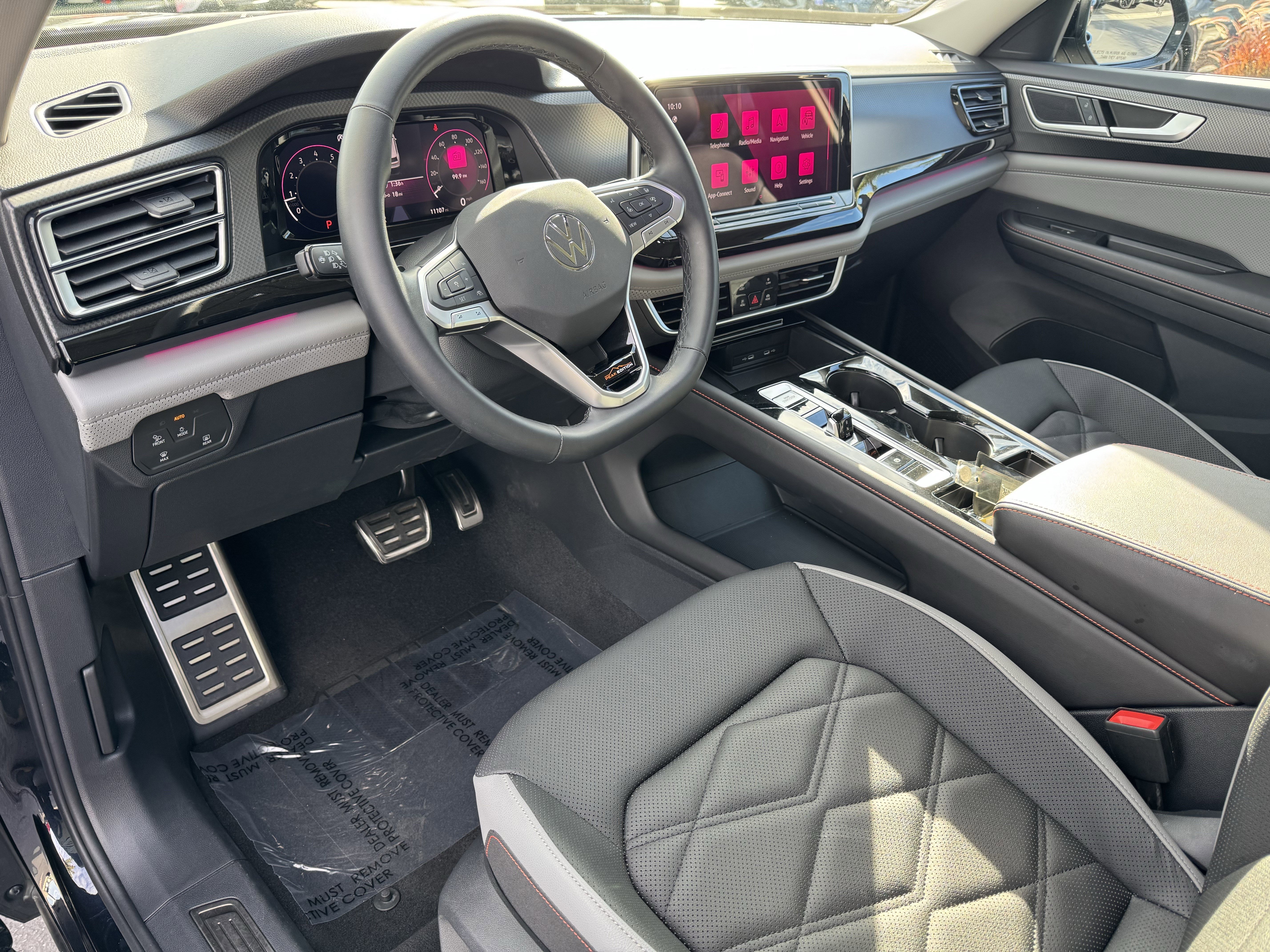 Certified 2025 Volkswagen Atlas Peak Edition SE image 17