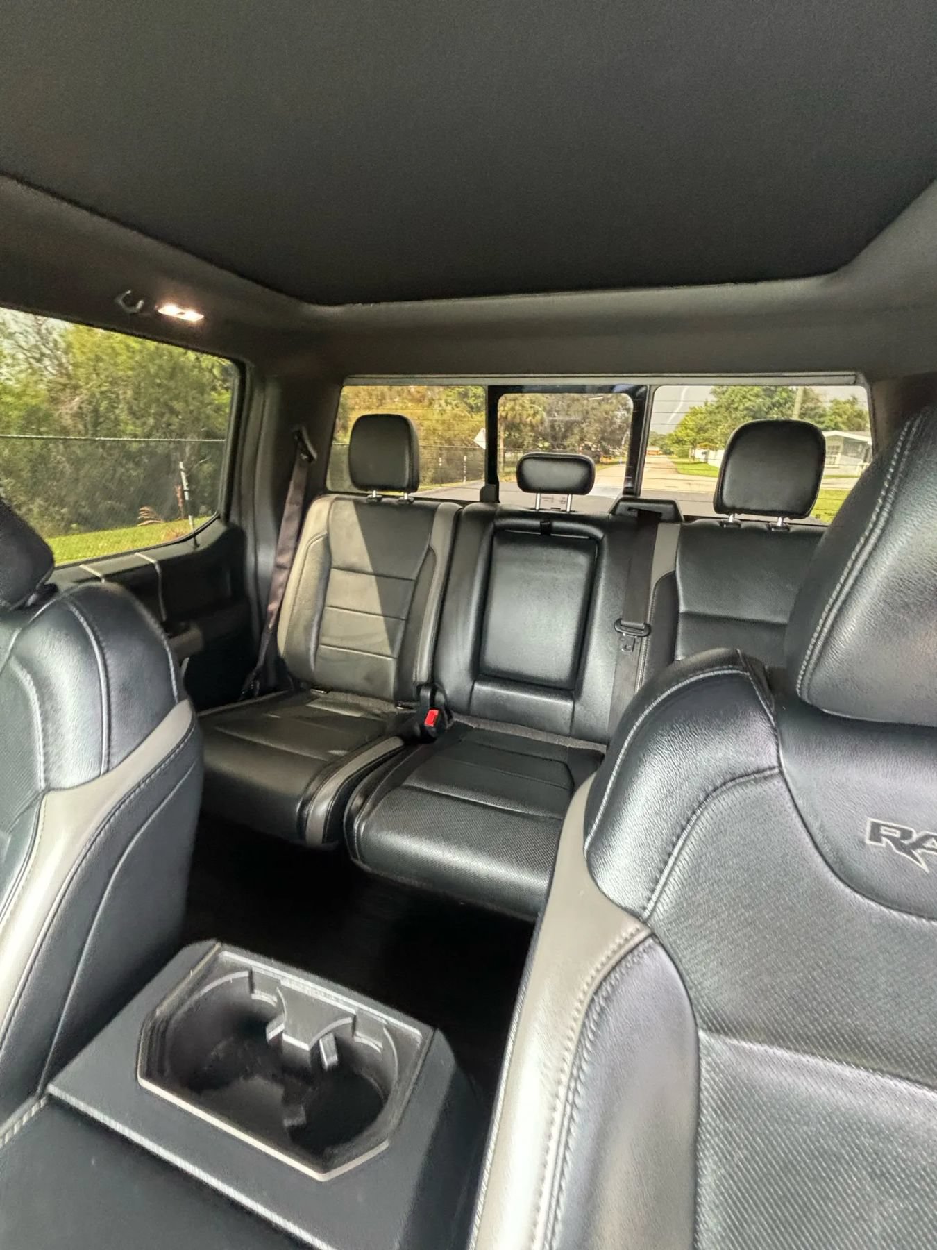 Used 2018 Ford F150 Raptor w/ Equipment Group 802A Luxury AWD/4WD image 16